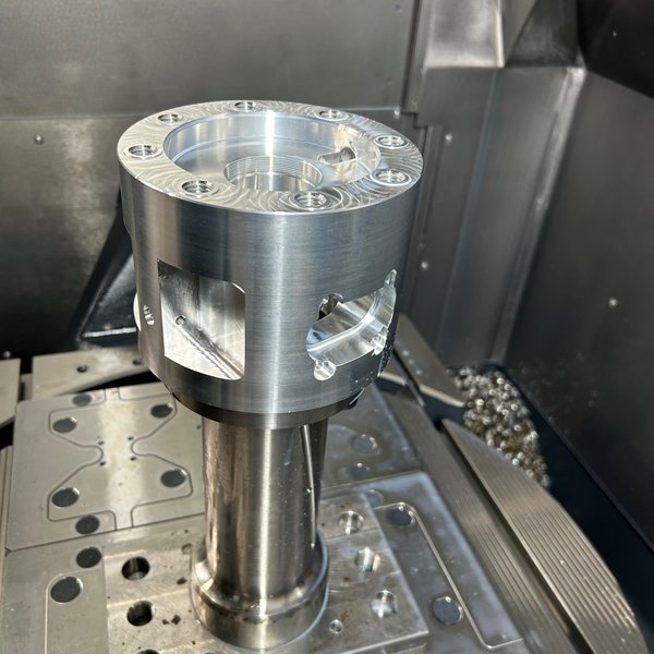 CNC-Frästeil Referenz 25