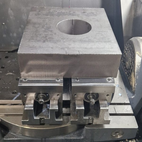 CNC-Frästeil Referenz 30